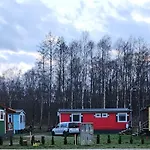 Letniskowy - Czerwony Caloroczny