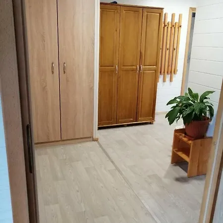 Letniskowy - Czerwony Caloroczny Casa vacanze *