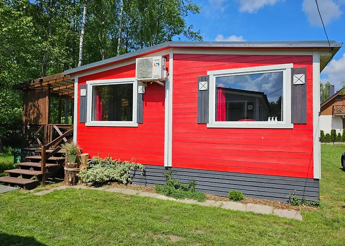 Letniskowy - Czerwony Całoroczny Dom wakacyjny *