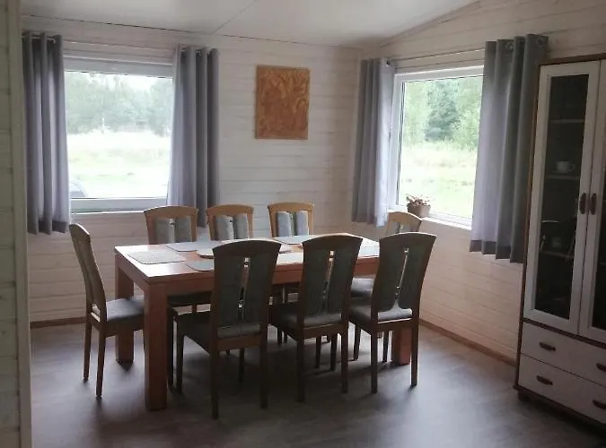 Dom wakacyjny Letniskowy - Czerwony Całoroczny *